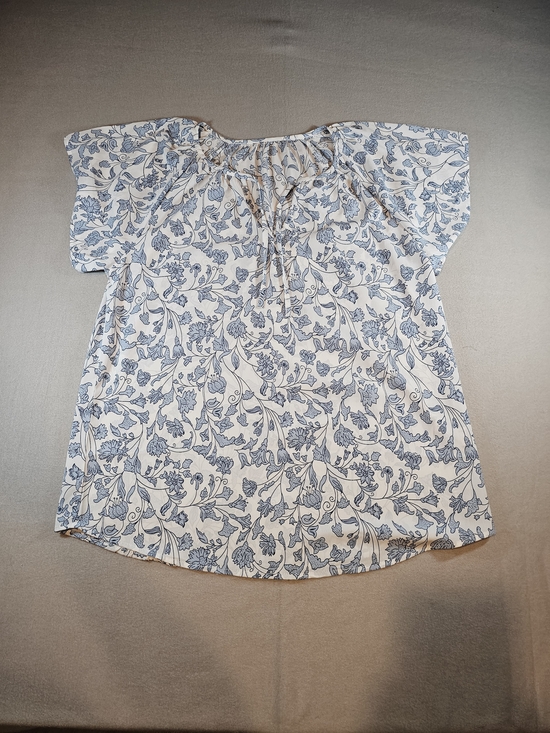 Tops - Women's Blue Floral Drawstring Neck Top Size L